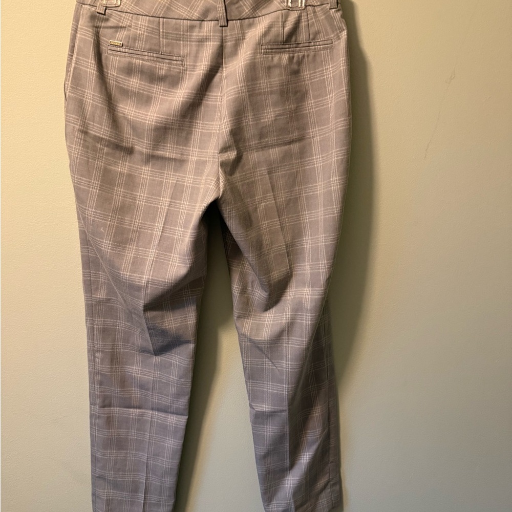 DKNY Gray and White Cropped Plaid Pants - Picture 3 of 4